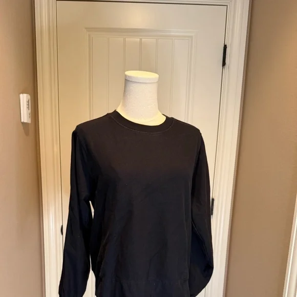Farallon Garment Dye Sweatshirt in Black - Picture 5 of 8